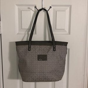 Grey Guess purse 👜